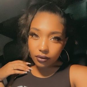 Meet your Posher, Sierra